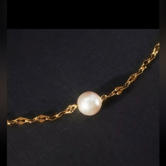 Anthropologie 14K Gold Delicate Pearl Necklace - Picture 2 of 4